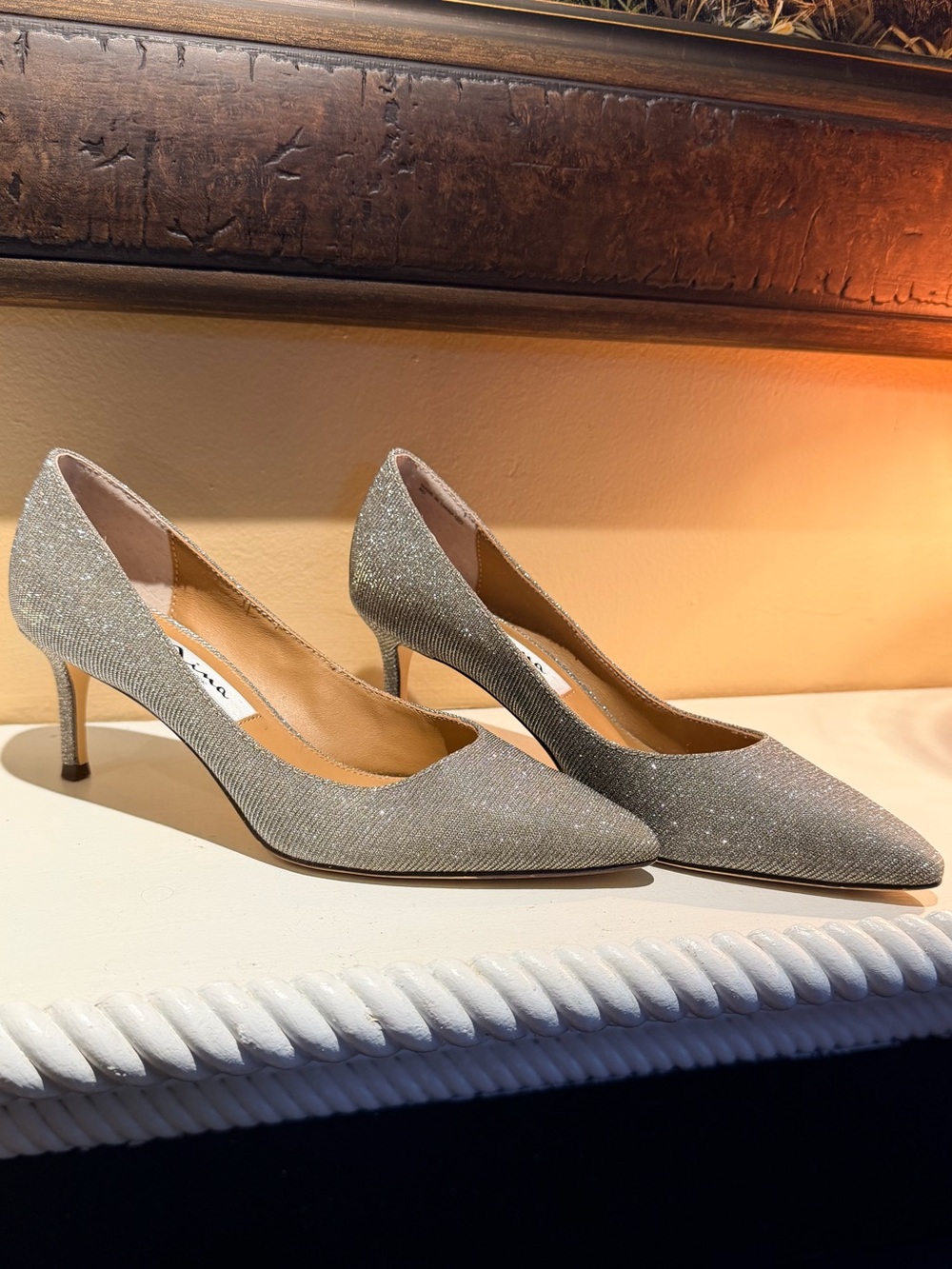 Elegant Glitter Pointed-Toe Metallic Pumps